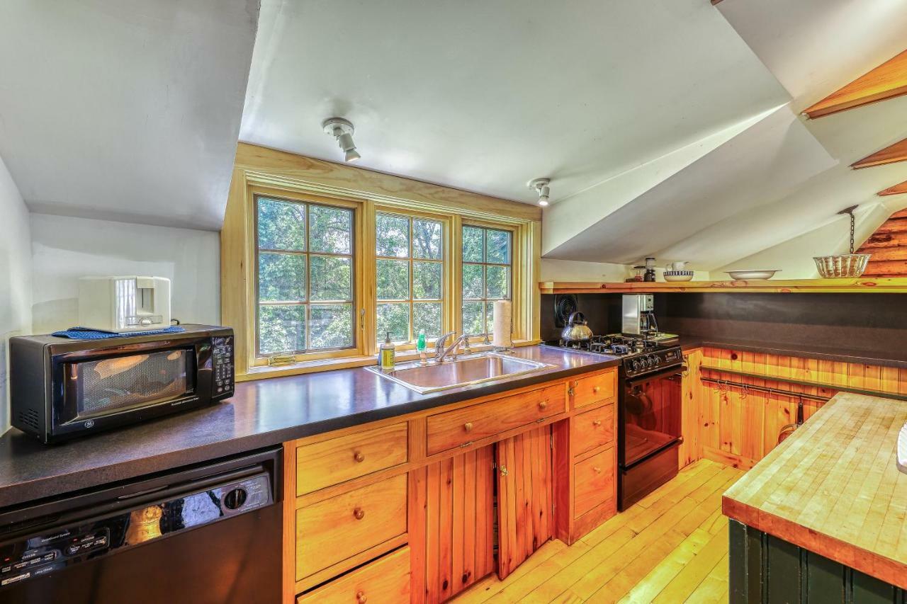 2 Bed 2 Bath Vacation Home In Charlotte Eksteriør bilde