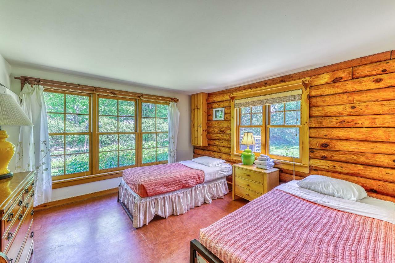 2 Bed 2 Bath Vacation Home In Charlotte Eksteriør bilde